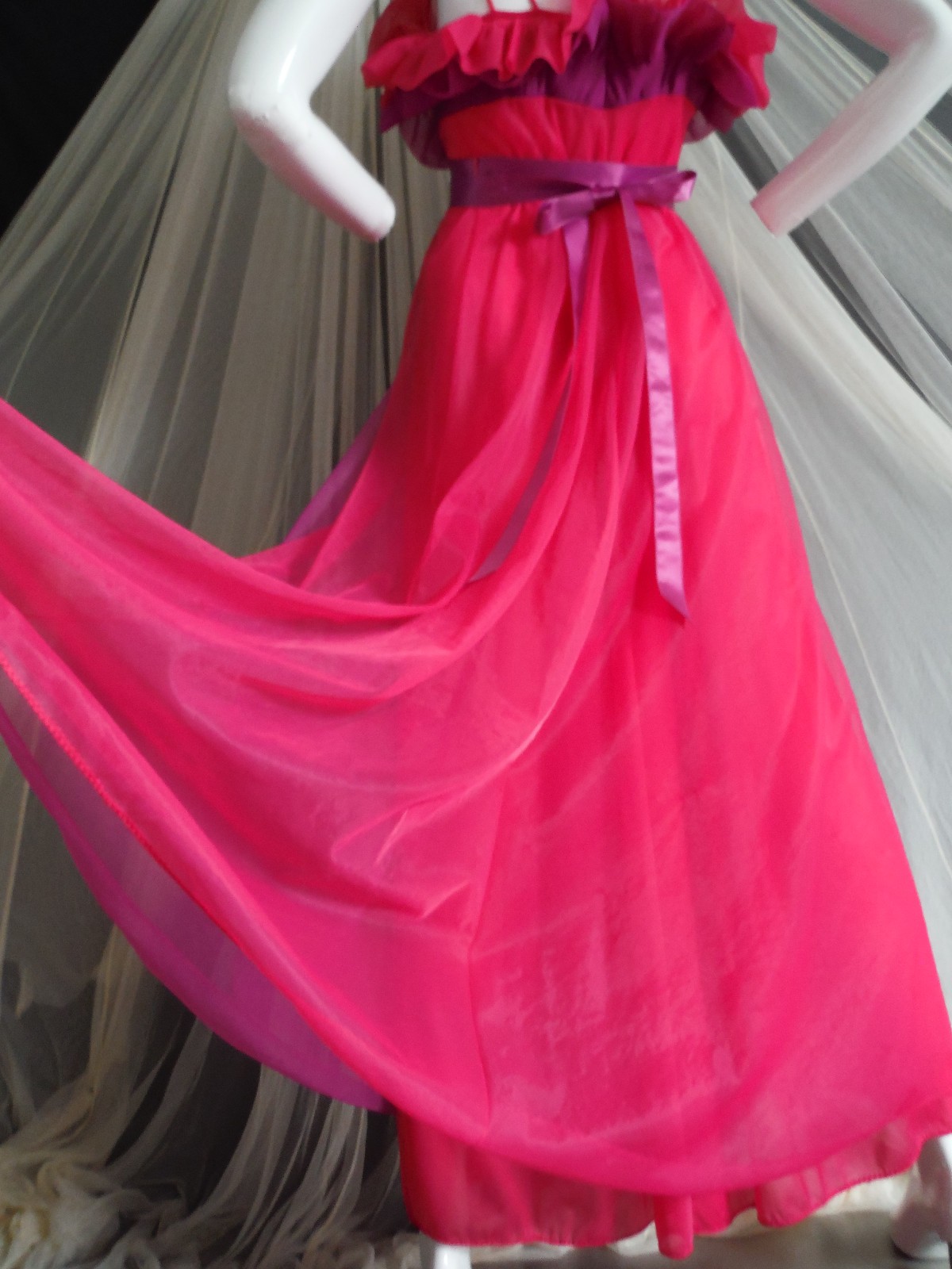 GORG! VTG Chiffon Purple & Magenta lined Maxi Gown Flowing Ruffles Amazing! Sm