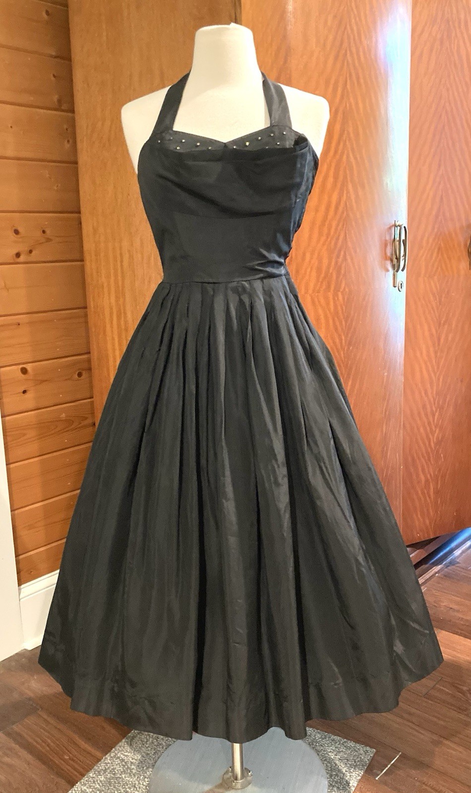 Vintage 1950s party dress, shelf bust w rhinestones, halter full skirt B 32