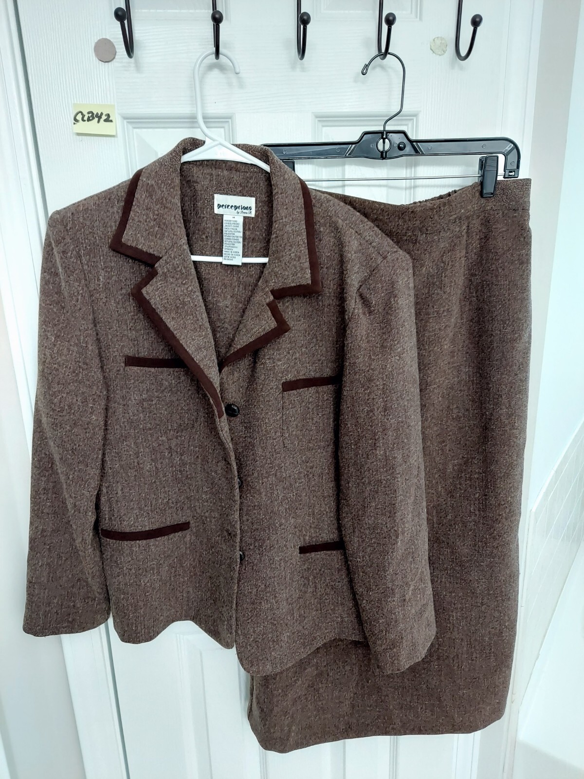 Vtg Perceptions by Irene B. Sz 14 Brownish Dotted Jacket Skirt Suit Unlined