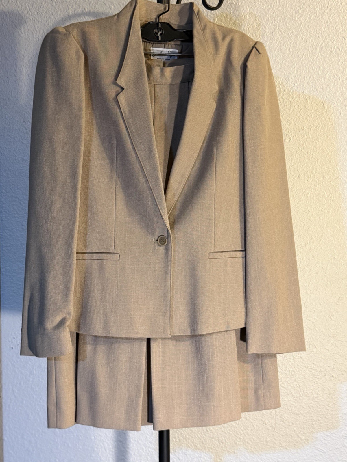 Vintage Jonathan Logan Can Tan ￼Blazer Skirt Suit ,￼ Dead Stock New With Tags ￼