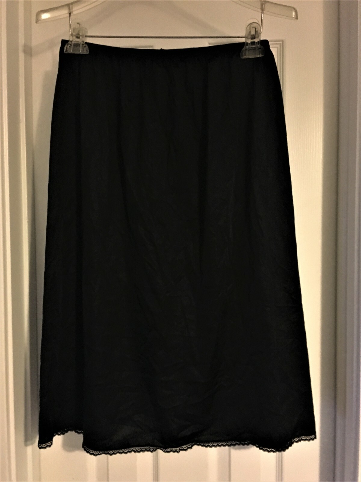 Vtg Vanity Fair Black A-line Half Slip Calf curve slit 15″ L VNC Free Ship