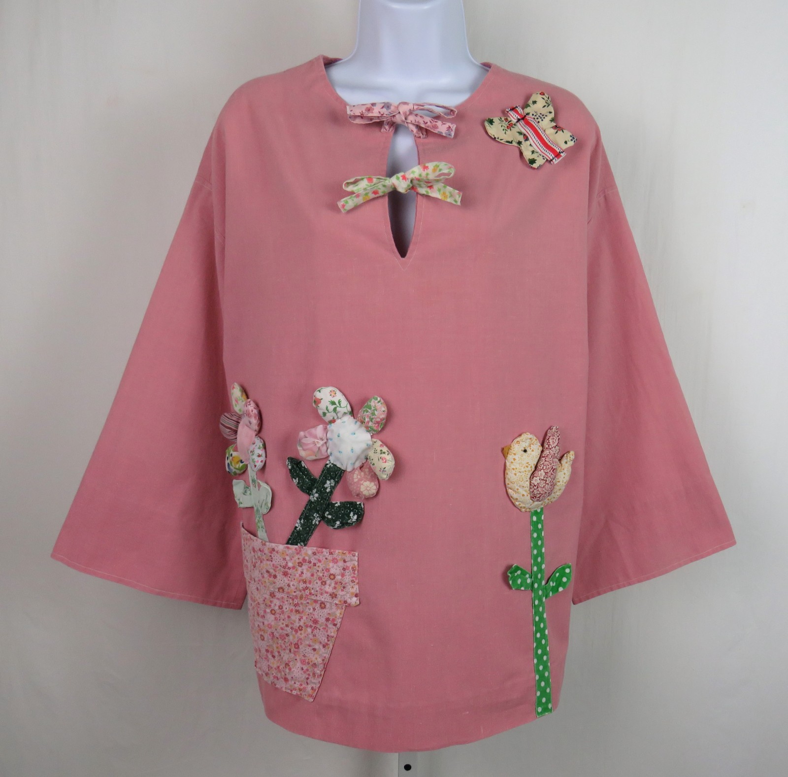 VTG 1960s MOD HIPPY NOVELTY SMOCK TOP 3 DIMENSIONAL MAUVE FLOWERS BIRD BUTTERFLY