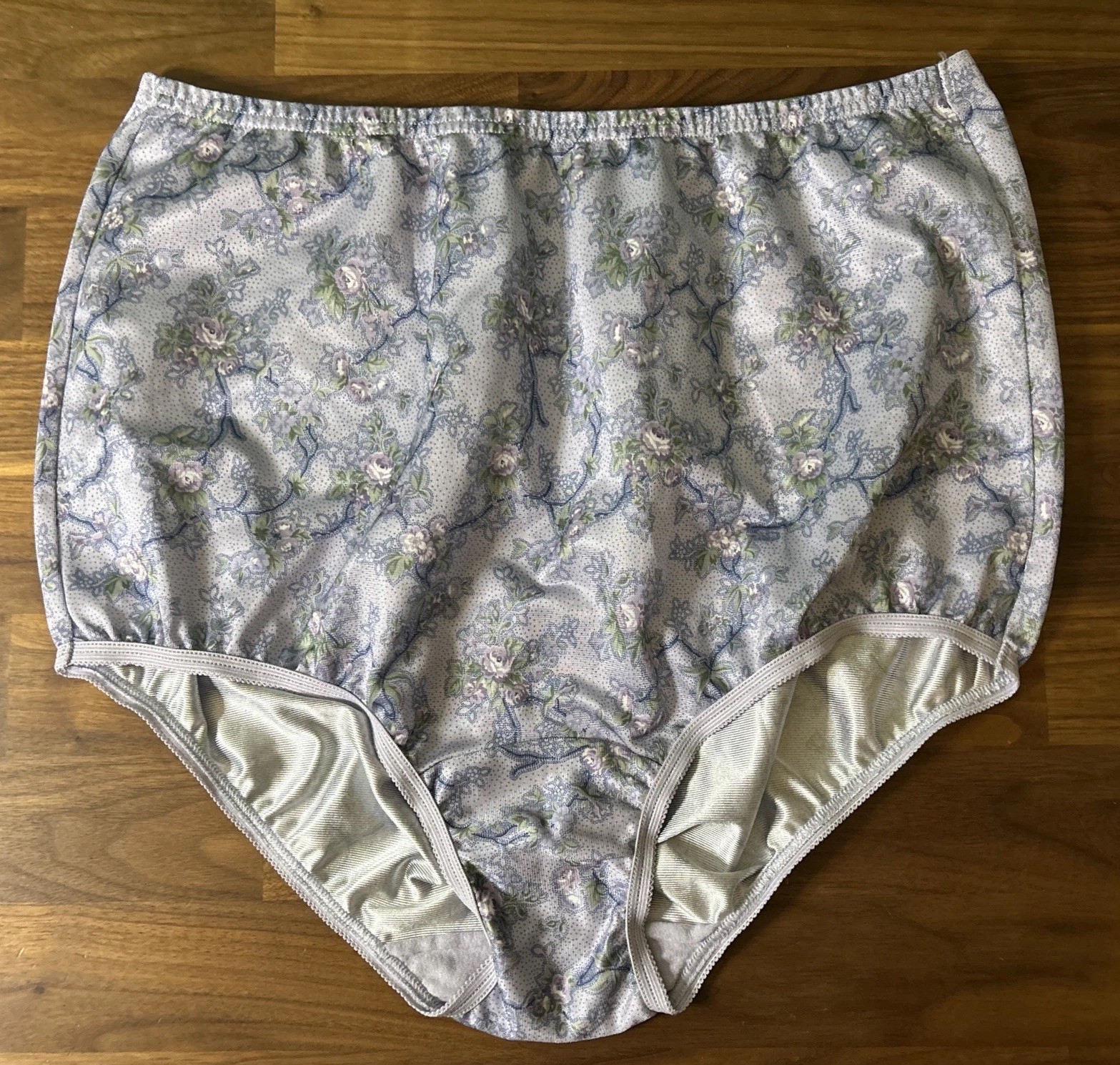 Vtg Vanity Fair Purple Panties Floral Second Skin Silly Shiny Nylon Panty L 7