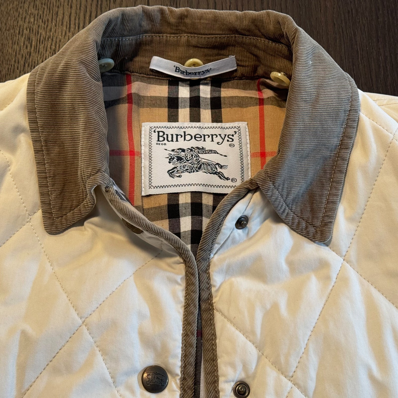 BURBERRY quilted jacket with corduroy collar size 38 Made in Spain