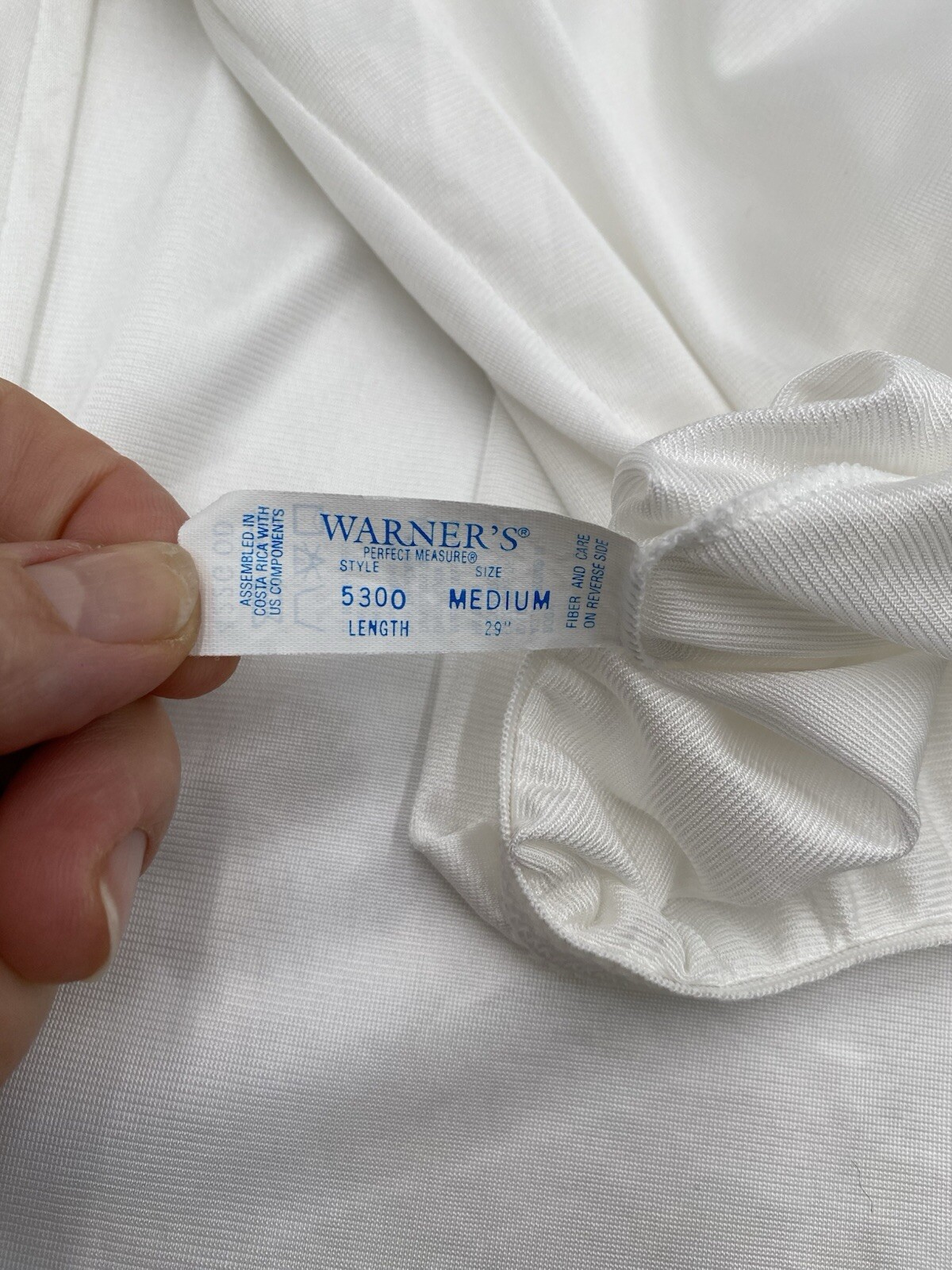 Vtg WARNERS Perfect Measure Size Medium White29” Long Skirt Slip Style:5300