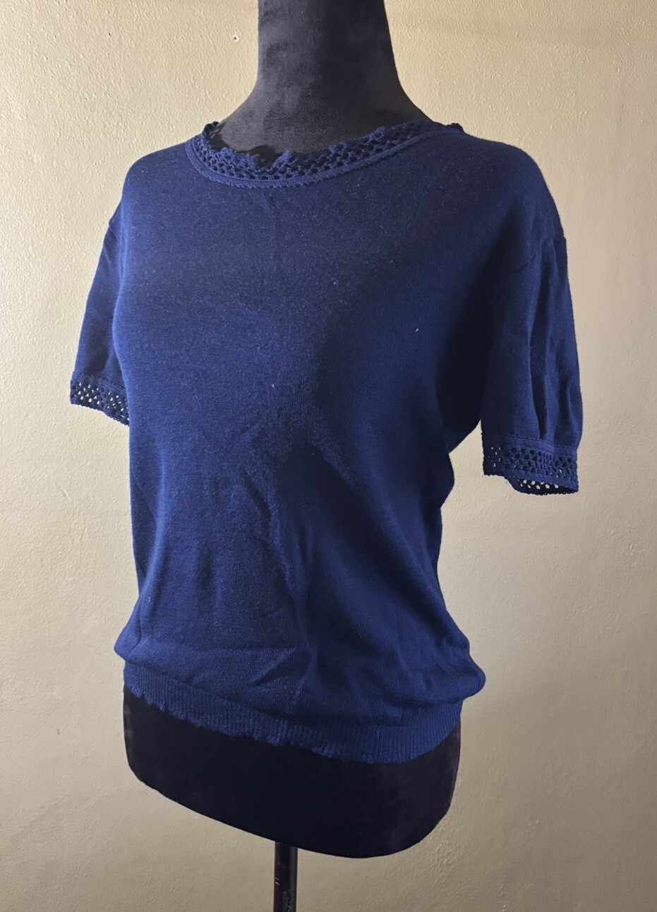 1960s HANRO Switzerland Sweater Tee,crochet Trim,wool/medium