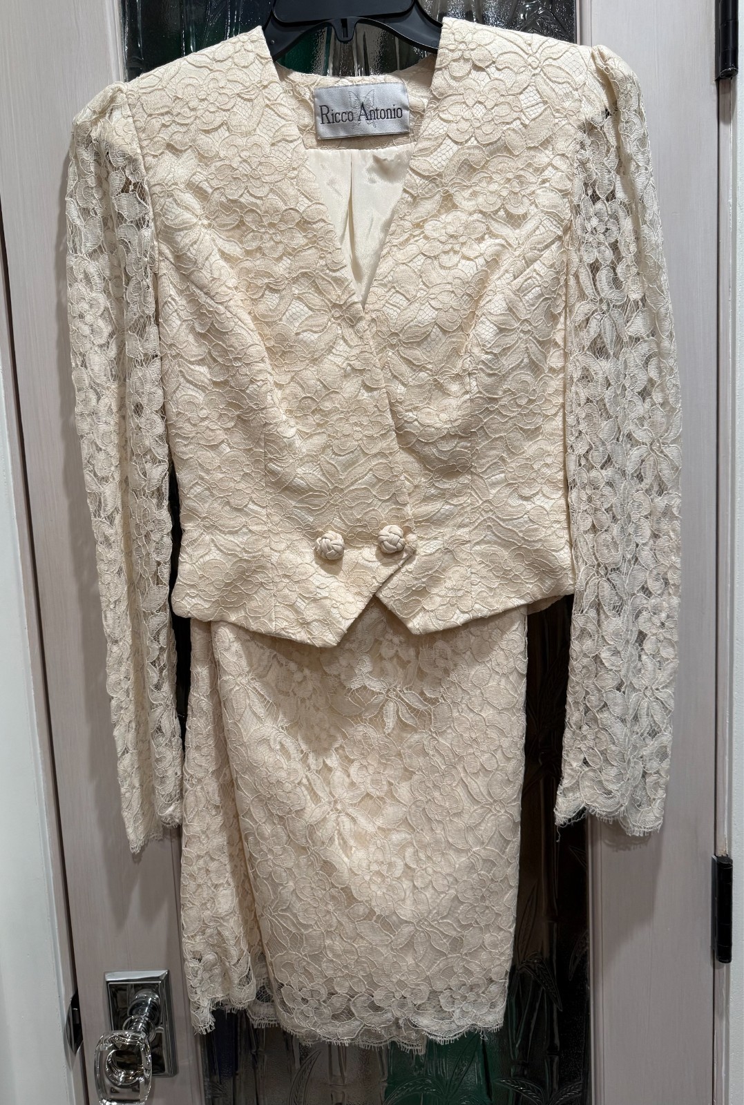 Vintage Ricco Antonio size 3 Beverly Hills Couture Silk and Ribbon Ladies Suit