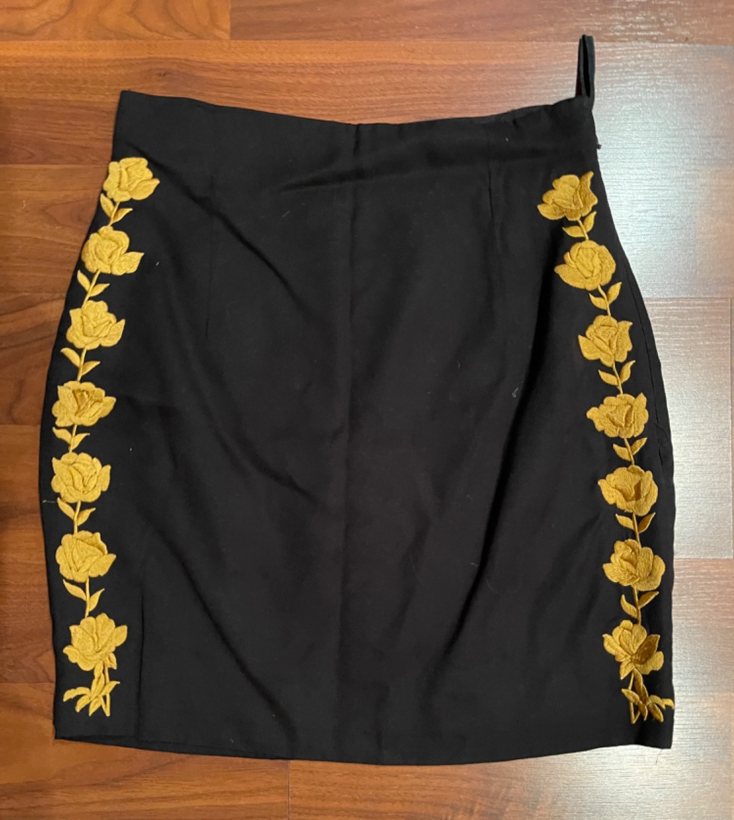 Vintage 1990s~BRUNO Pisano~MADONNA~Suit~Embroidered Sz 4 Bolero Jacket~8 Skirt