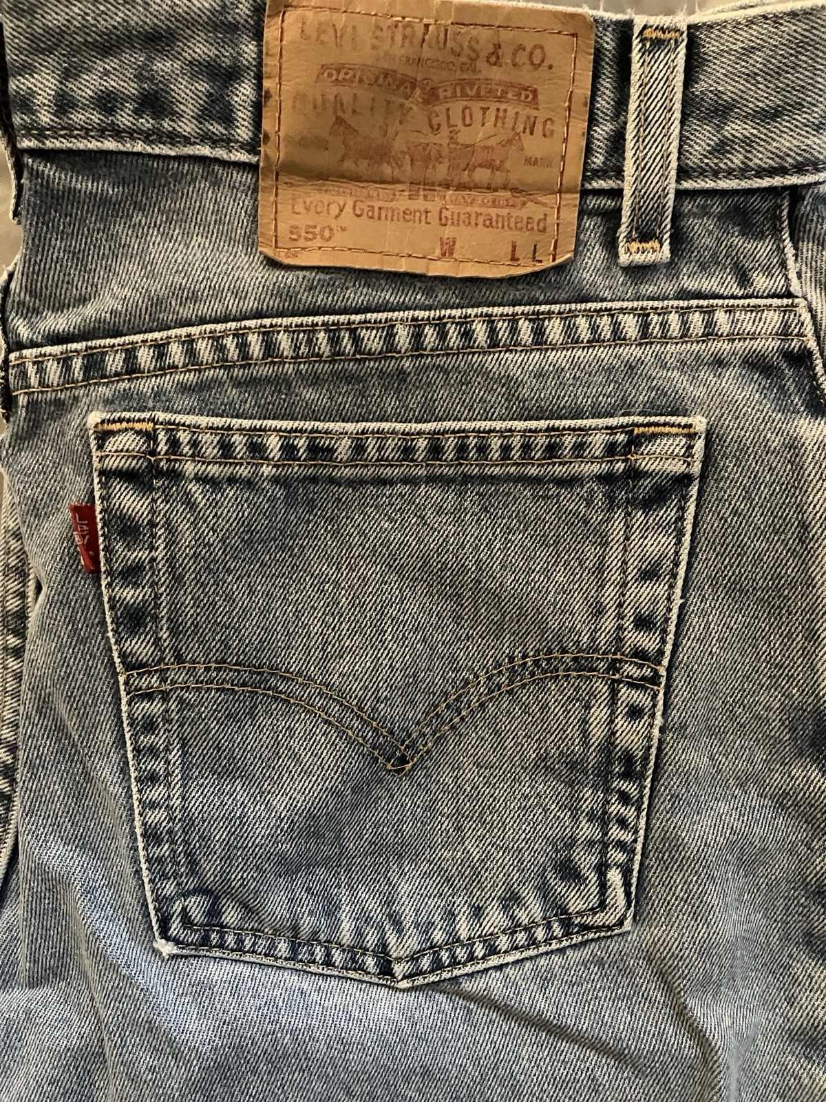 Levi Strauss 550 Jeans Size 12 MIS Relaxed Fit Tapered Leg Light Wash Denim
