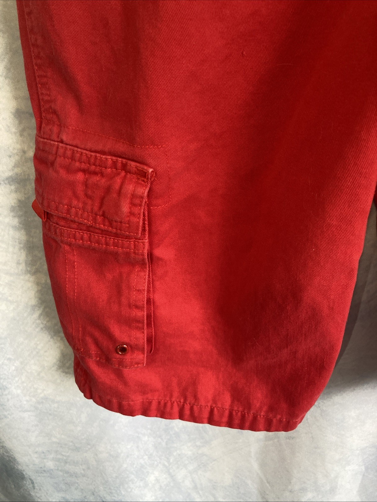 Rocawear Boys Size 14 Red Cargo Shorts 29 Waist Y2K Vintage Sun-Faded Womens 6-8
