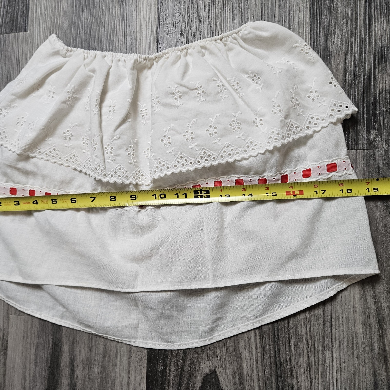 VTG NOS Women’s White Bandeau Strapless Top White Eyelet Embroidery Red Ribbon