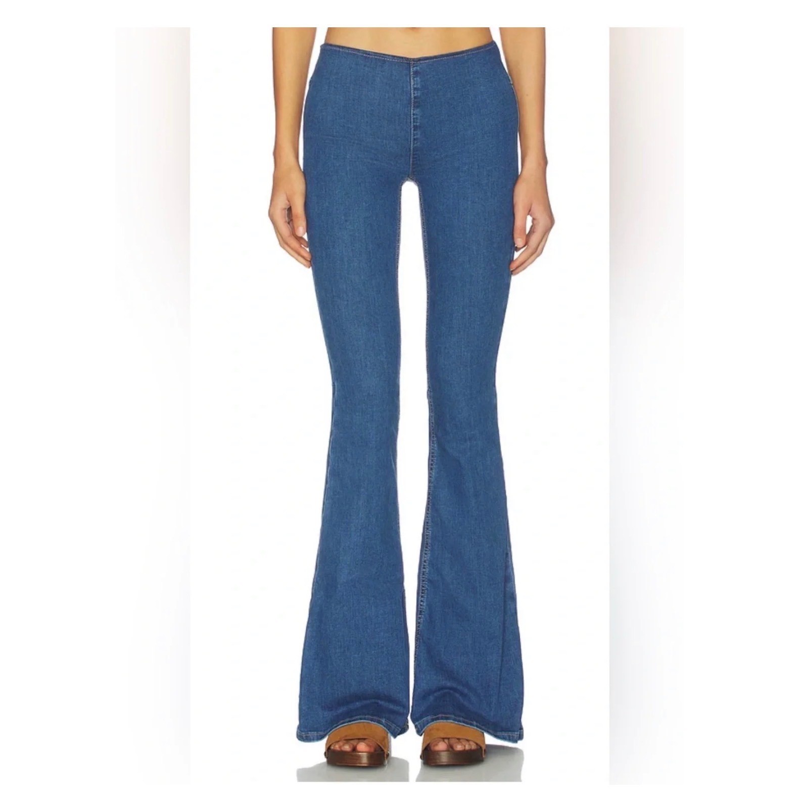 We The Free Penny Pull On Flare Jean Mid Rise Women’s size 30 NWT Mid Rise Boho