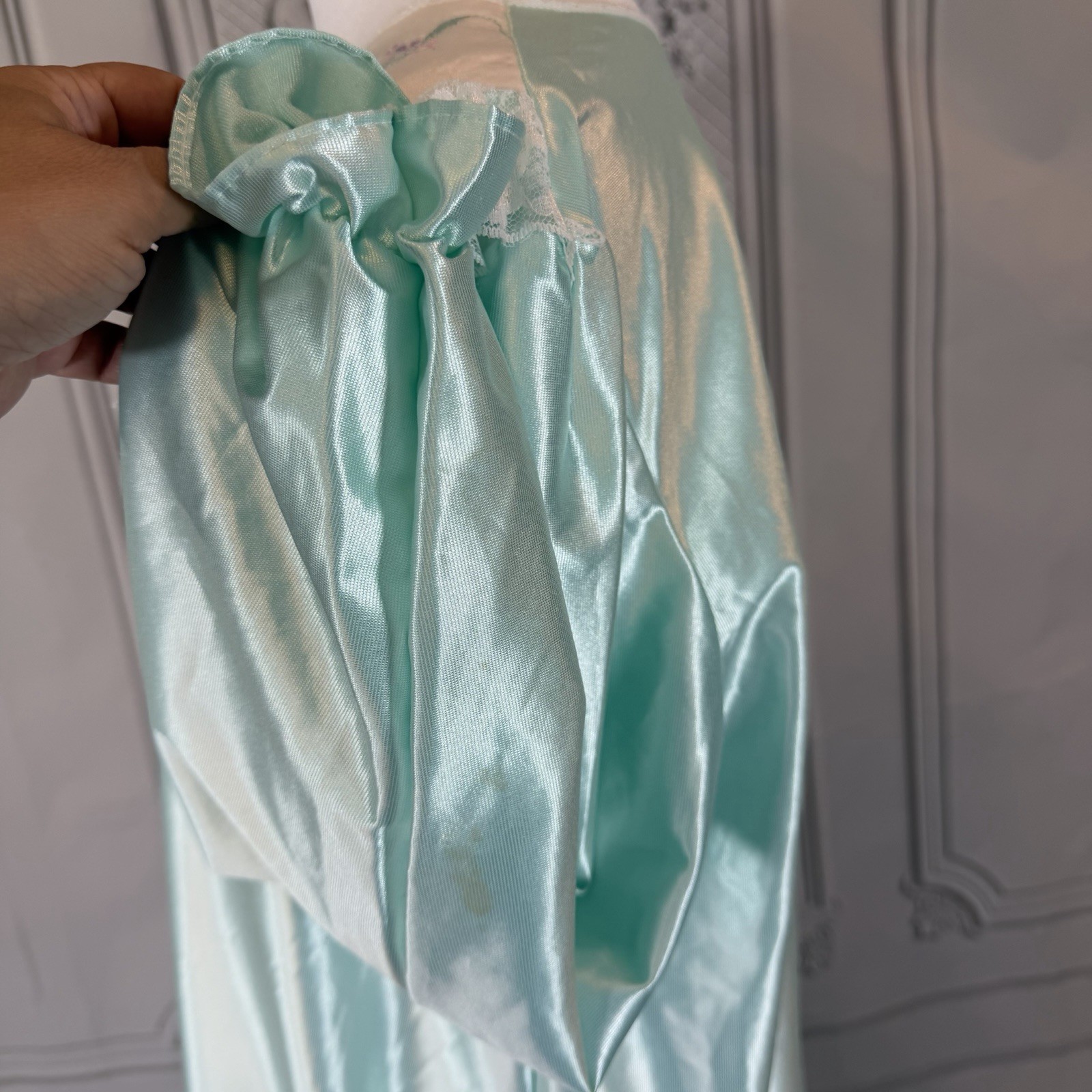 Vintage 80s Cachet Cottagecore Mint Satin Nightgown Large Lace Collar Sears USA