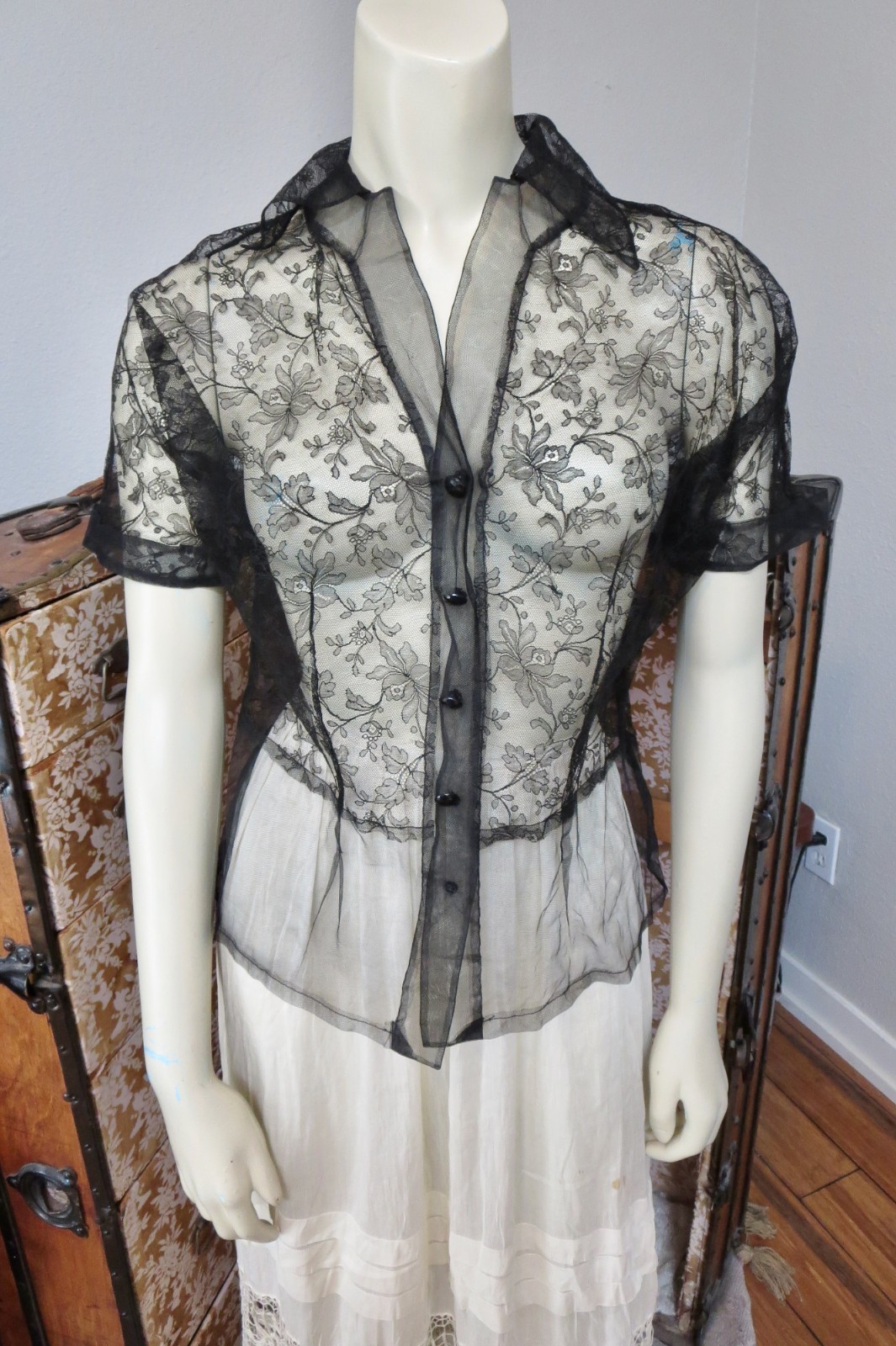 1930s Sheer Black Floral Lace Blouse Jet Buttons Peplum Waist 36 Bust