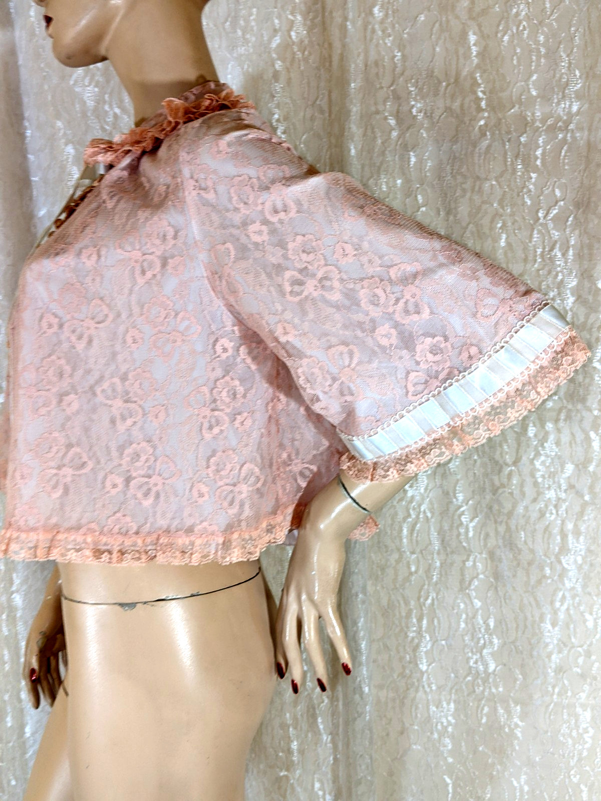 Vintage Odette Barsa Lingerie BED JACKET Lace Nylon Lace Overlay