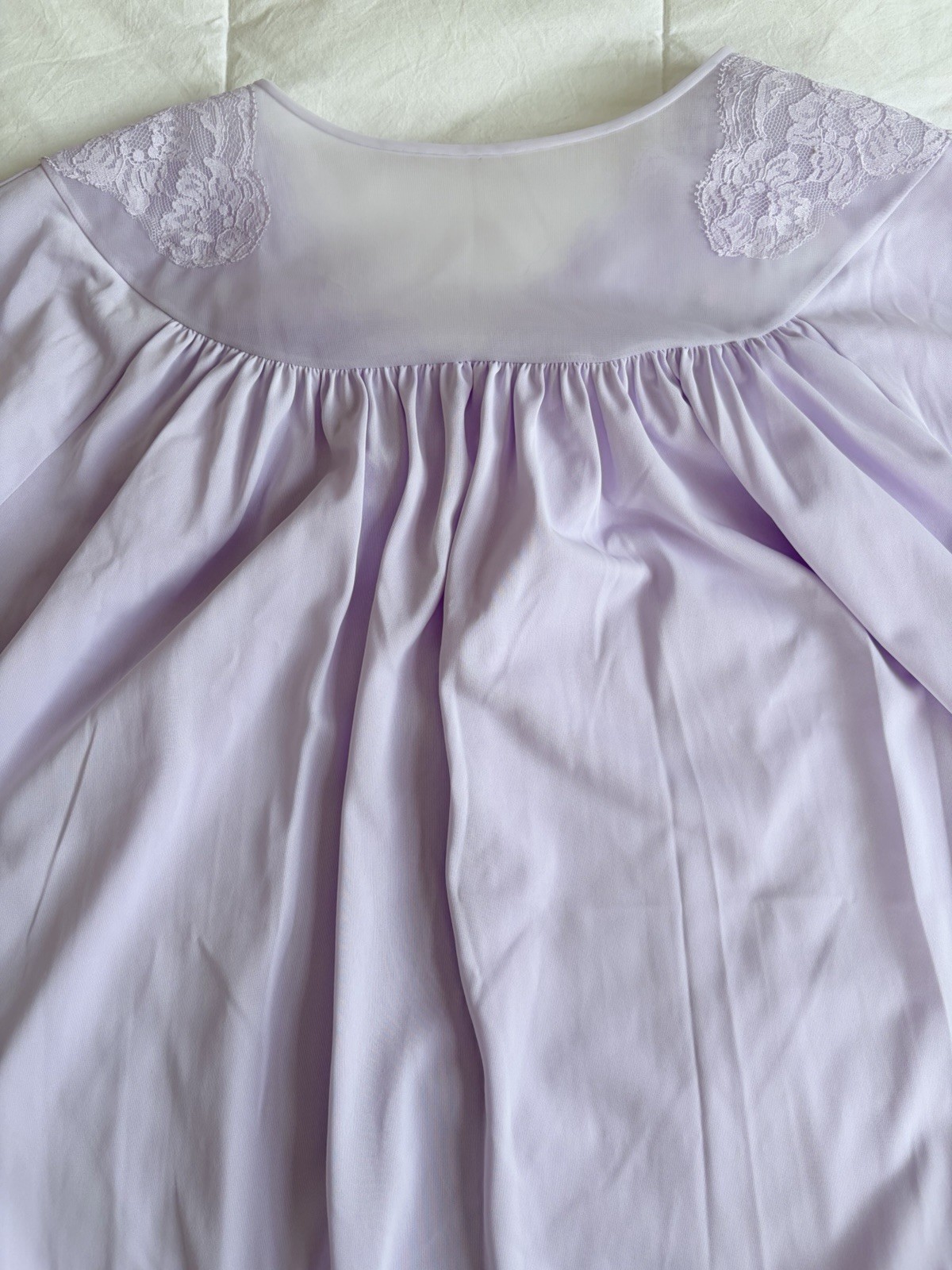 VTG Shadowline Nightgown Robe Lilac Lace Romantic Sleepwear Front Button Retro