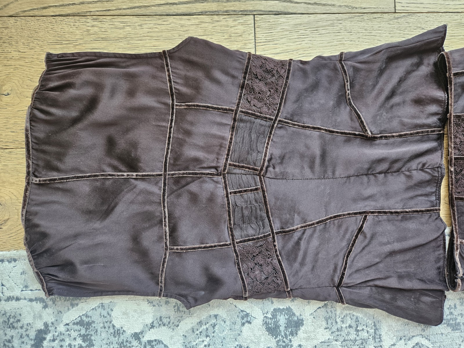 Vintage Rare Y2K Silk Embroidered Beaded Karen Millen Two Piece Set Size US 6