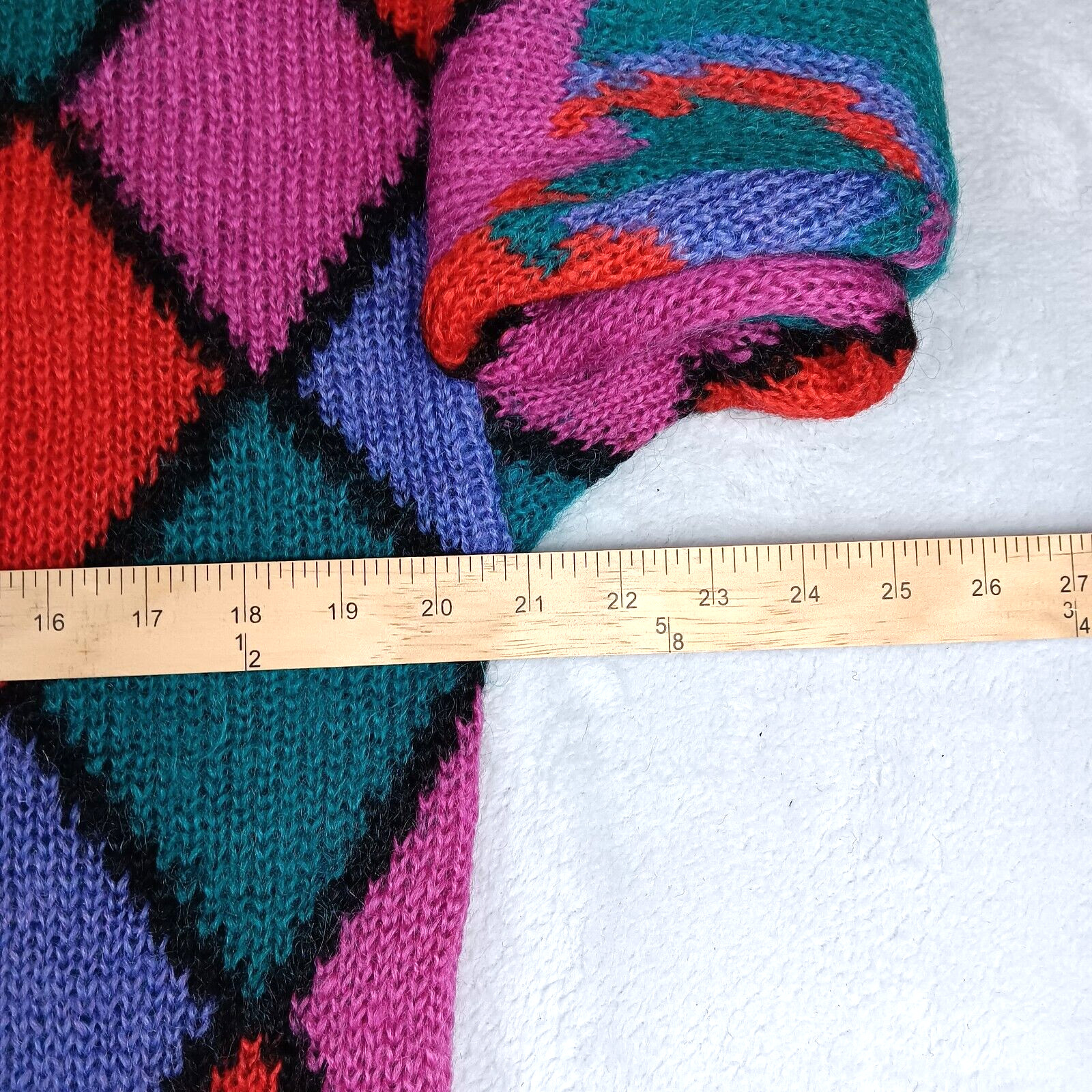 Vintage 1980s Geometric Argyle Pattern Pullover Sweater Mohair Wool M/L