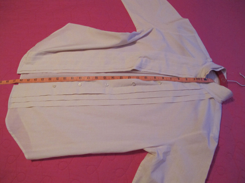 Sandra Ingrish Blouse~REDUCED~Vintage 1970 Womans SZ 10 Pleats Cotton EUC FREE H