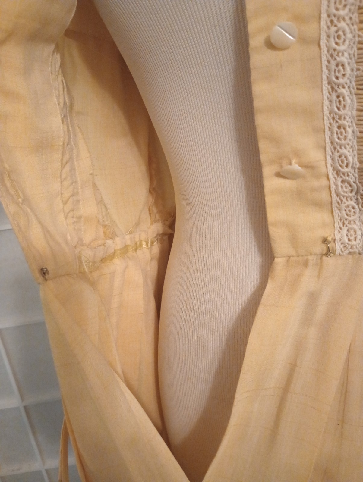 Vintage Yellow Dress Button Down Ruffle Front Shirt w/ Belt Pleated Skirt Medium