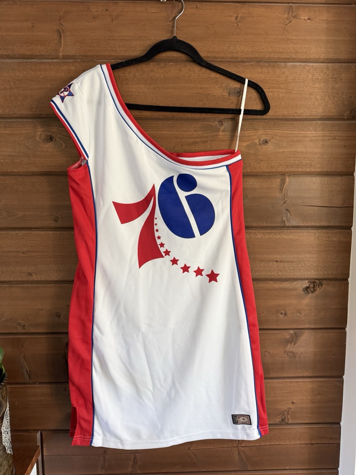Philadelphia 76’s Jersey Dress Soho Babe Hardball Size M White & Red NWOT
