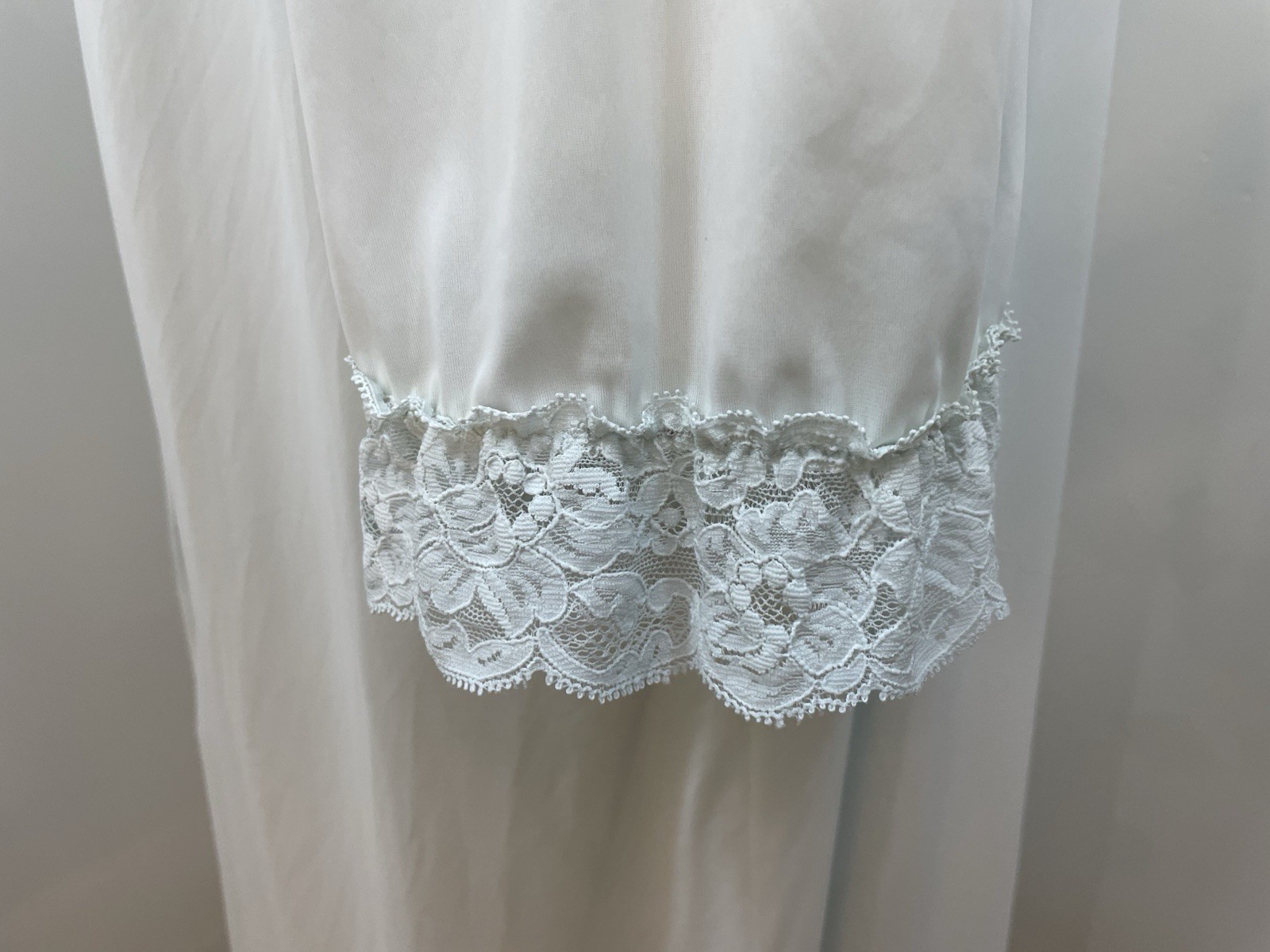 VTG ShadowLine 2 Pc Robe & Long Lingerie Nightgown Set Lt Blue Size M