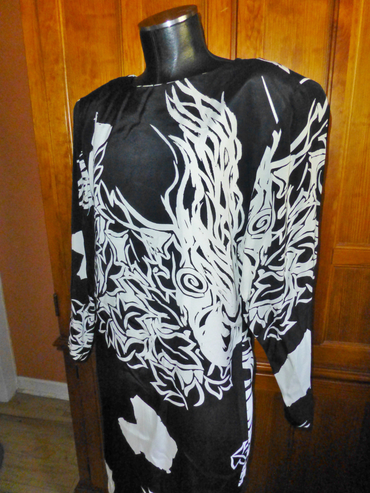 Vtg 80s I MAGNIN Bold Black White Print DRESS Cocktail Shift Dolman Long Slv