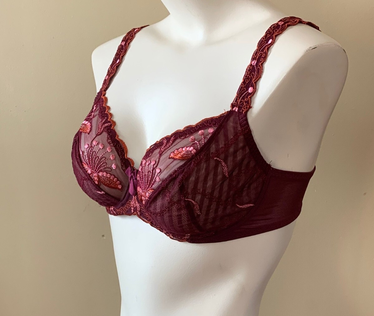 VINTAGE SIMONE PERELE ~ MERLOT EMBROIDERED FLORENCE UNDERWIRE BRA ~ SIZE 34C
