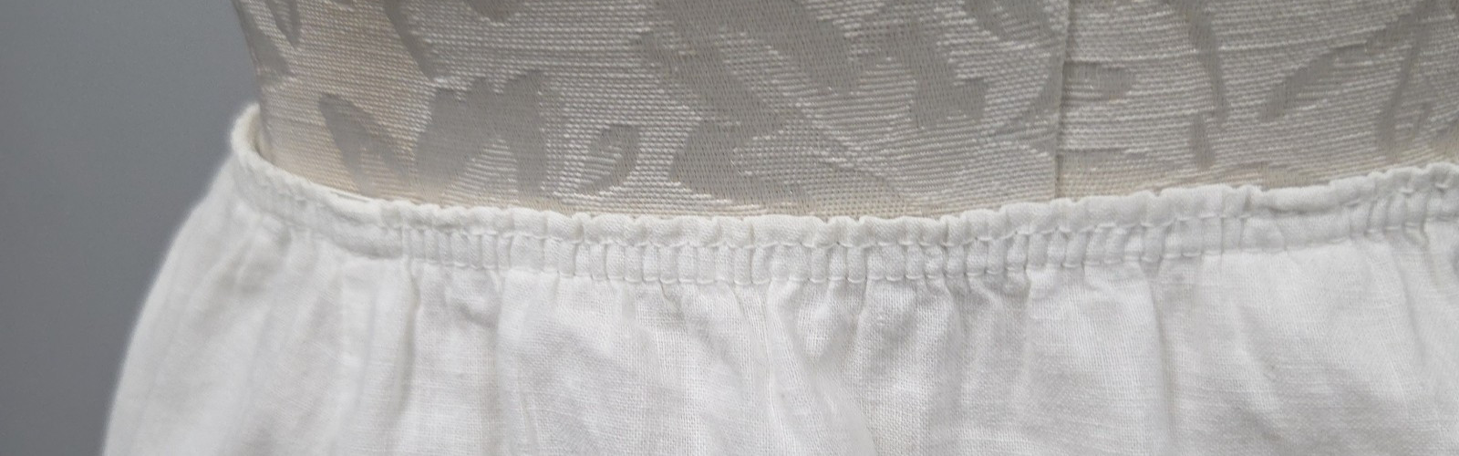 Charmode Half Slip Sanforized Eyelet Lace Embroidered Double Panel Size L Tall