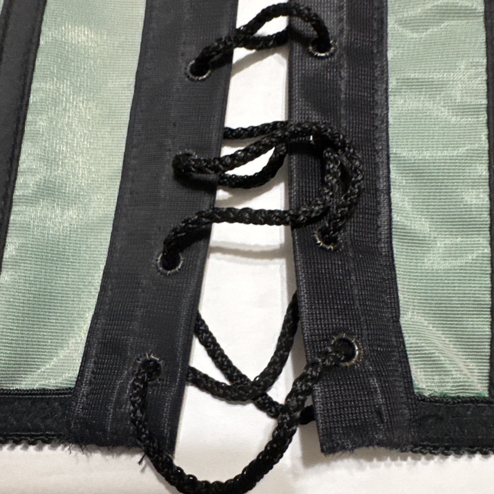 VTG Satin Emerald Green Underbust Black Lacing Corset USA Whimsy Goth Size 40