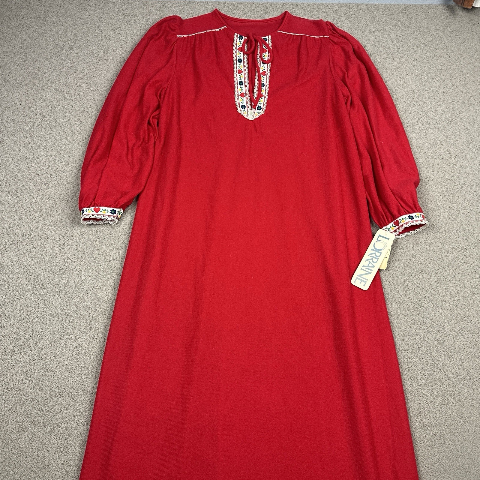 New Vtg Lorraine Long Nightgown Acetate Thin Fleece Red Floral Lace Trim Sz S