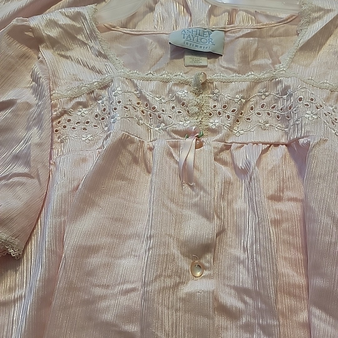 Vintage Ashley Taylor Intimates Pink Pajama Set Top Sz Large 2pcs