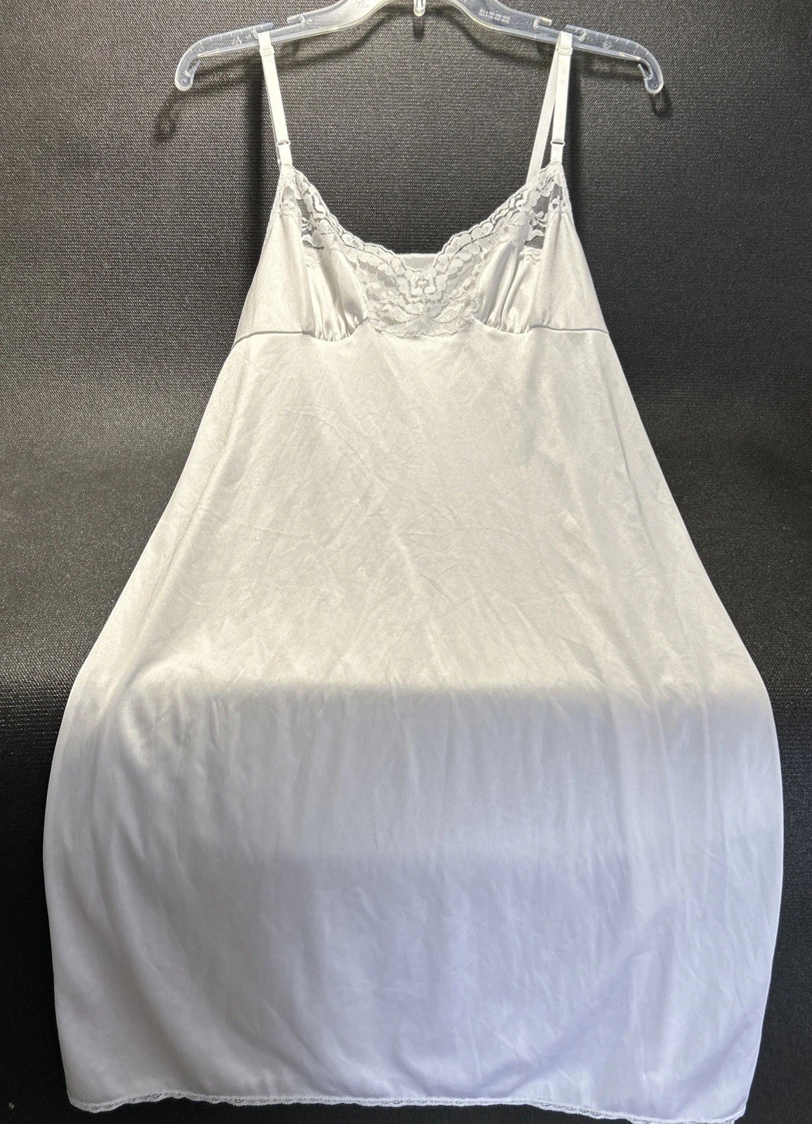 Vintage Vassarette White Full Slip Gown Sz 36 24” 100% Nylon Adjustable Strap US
