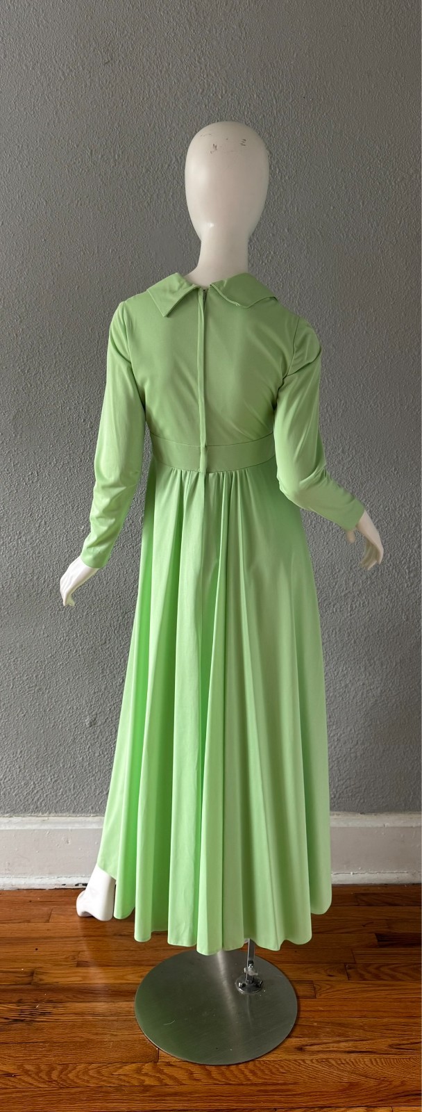 Vintage 60s Melon Green Long Sleeve Hostess Maxi Dress XS/S