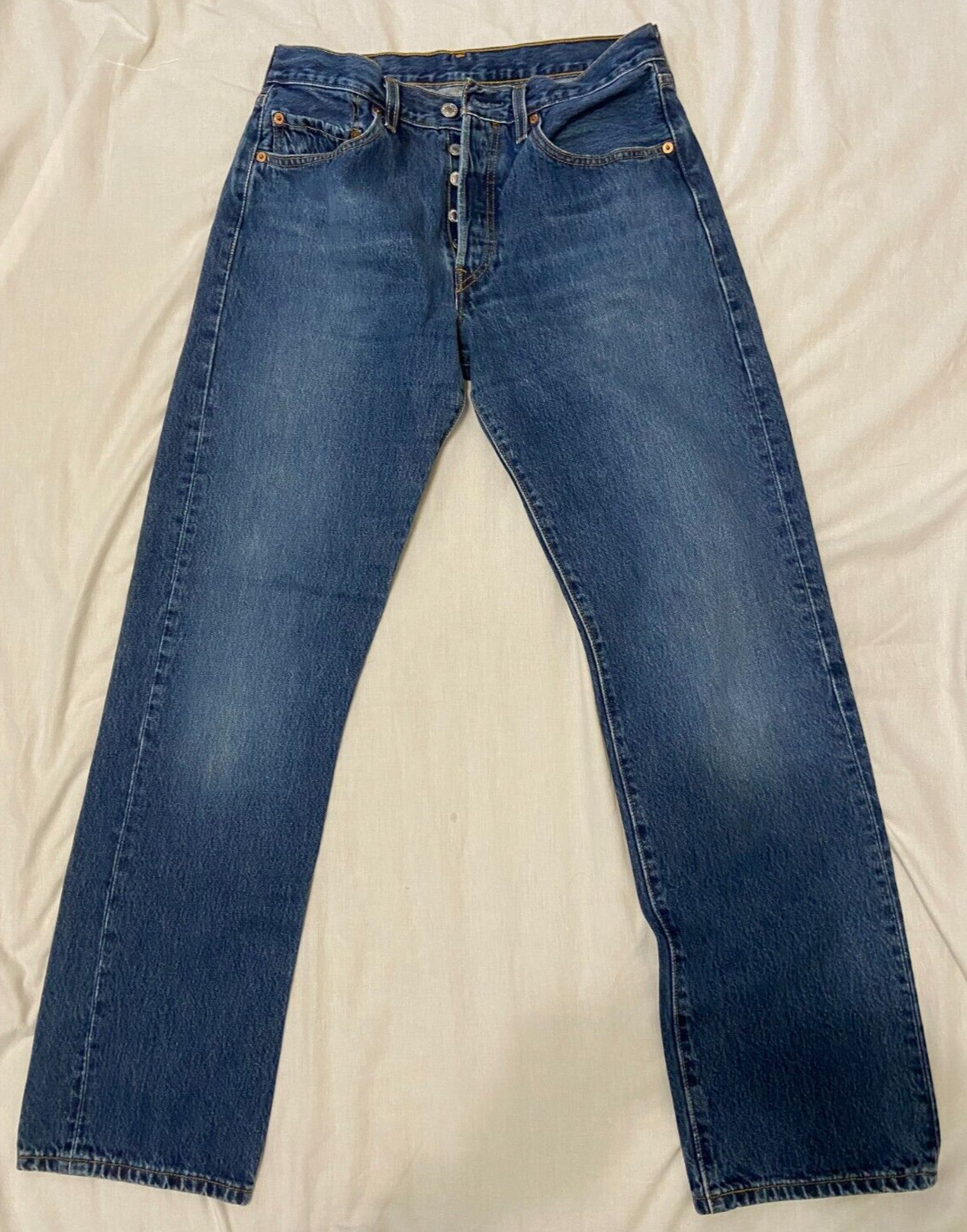 Levi 501 button fly jeans – 15501-0186 – Vintage – 32 x 34 – Gently Worn