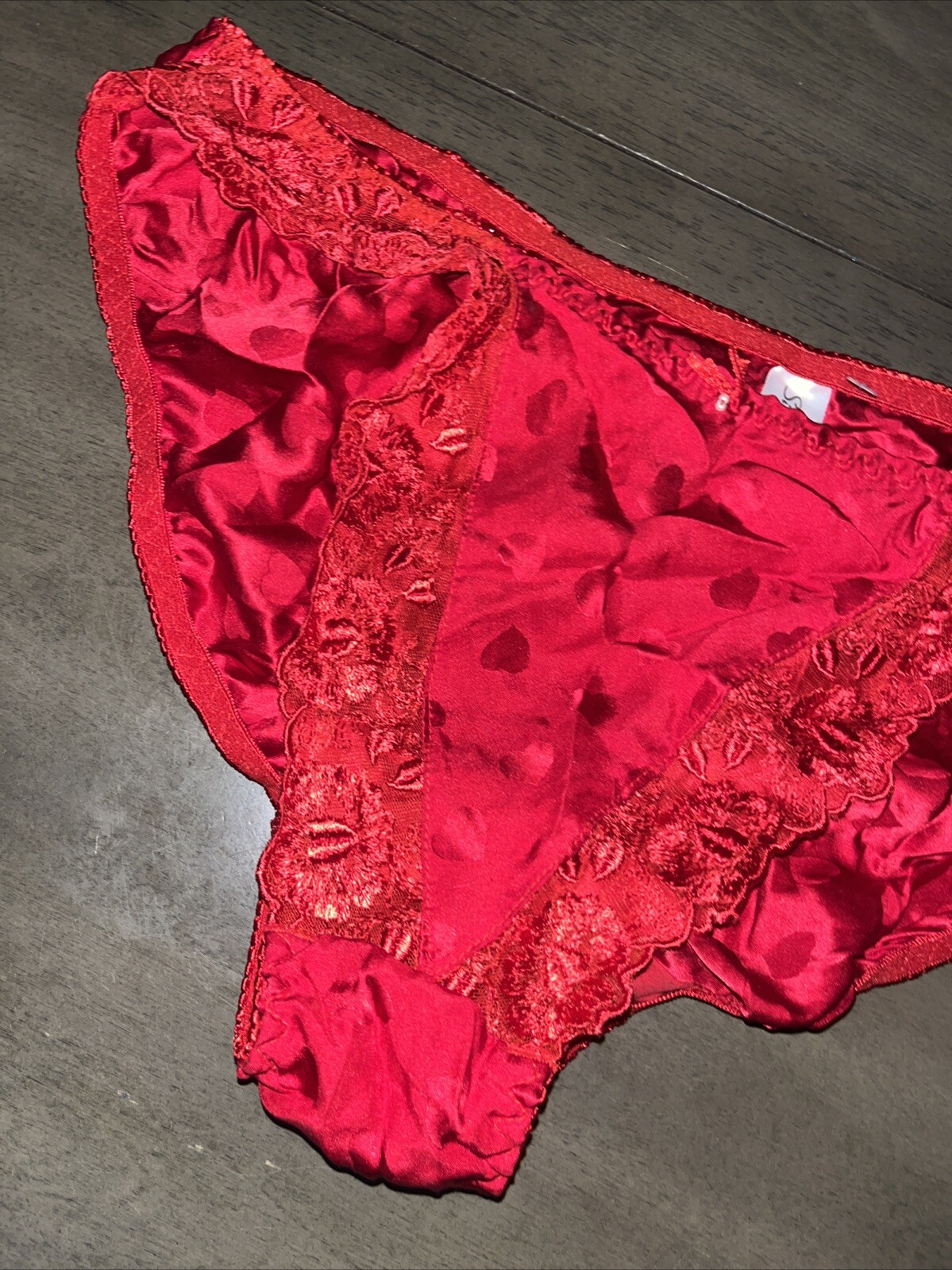 VINTAGE SILKSCREEN SECOND SKIN SATIN Lace BIKINI PANTIES – Large