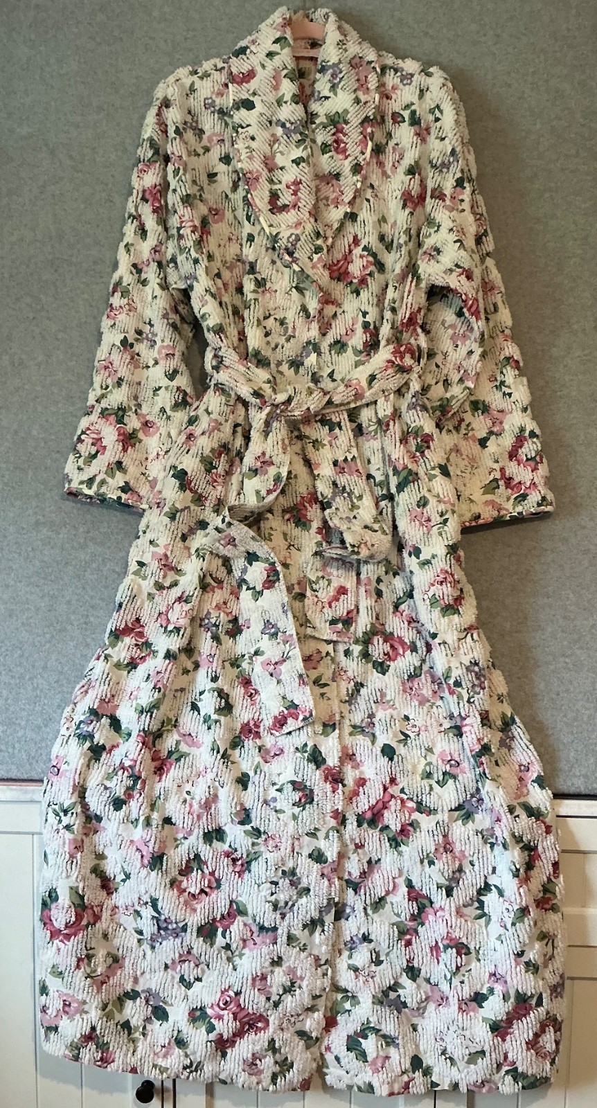 Vintage 60s Stan Herman Herbcraft Chenille Floral Belted Robe Women’s Med/Large