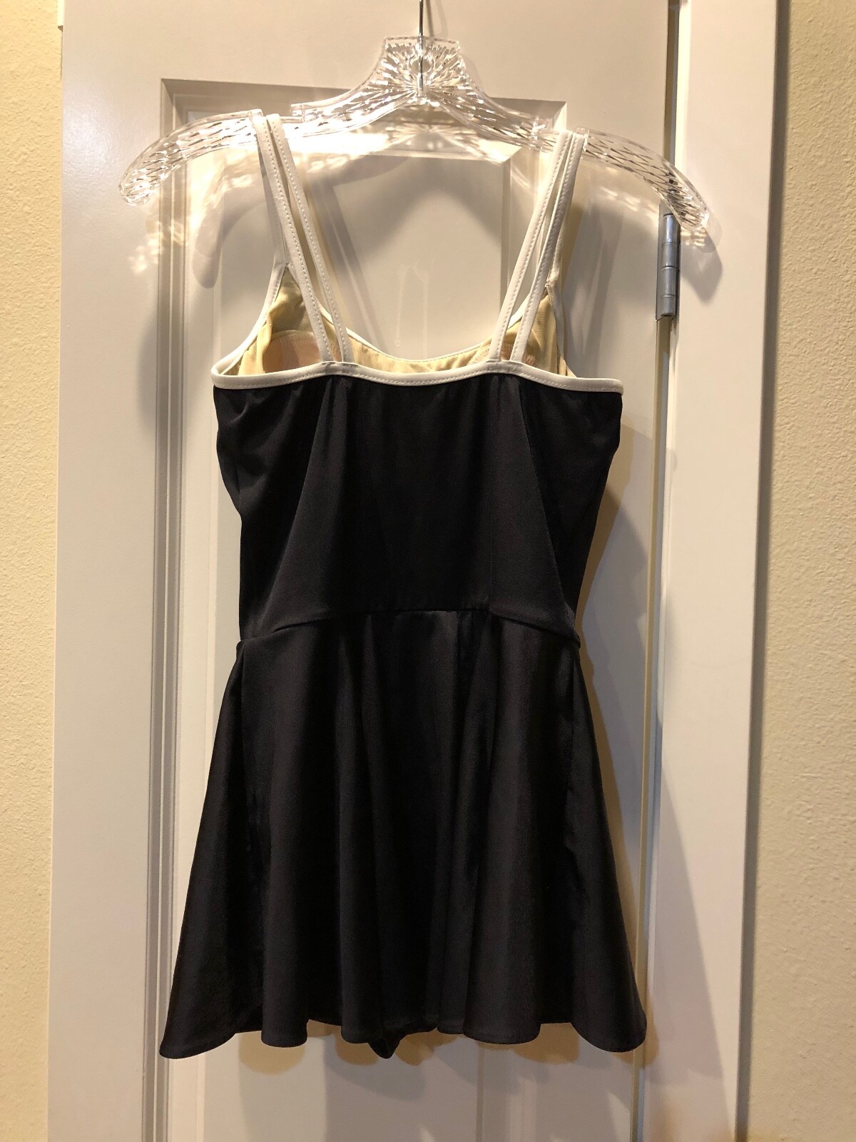 Vintage 50’s Style MAINSTREAM Black & White 1 pc Swimsuit w/ circle skirt, S 34