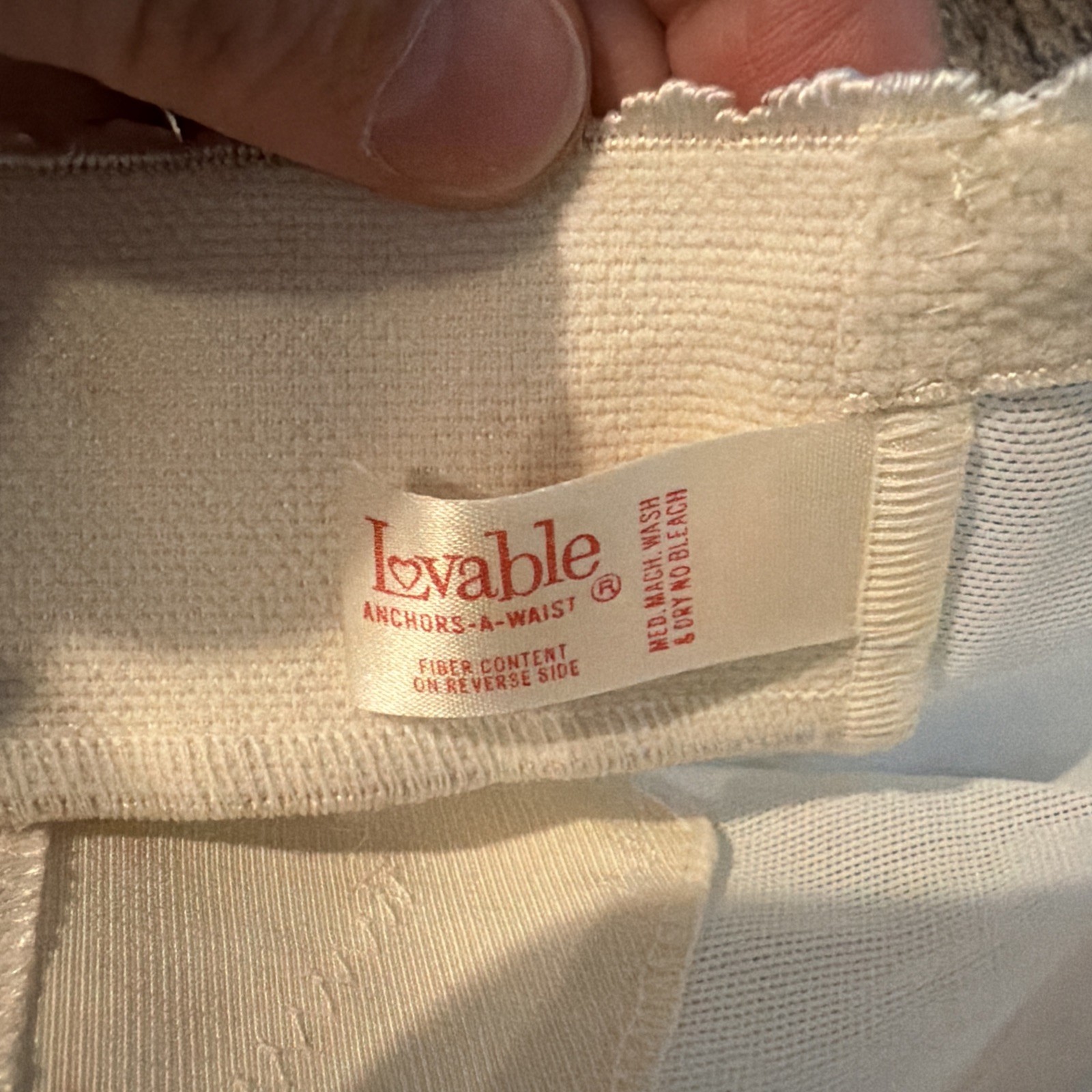 Vintage 1960’s Loveable Long Leg Shapewear Girdle Shorts White Sz M