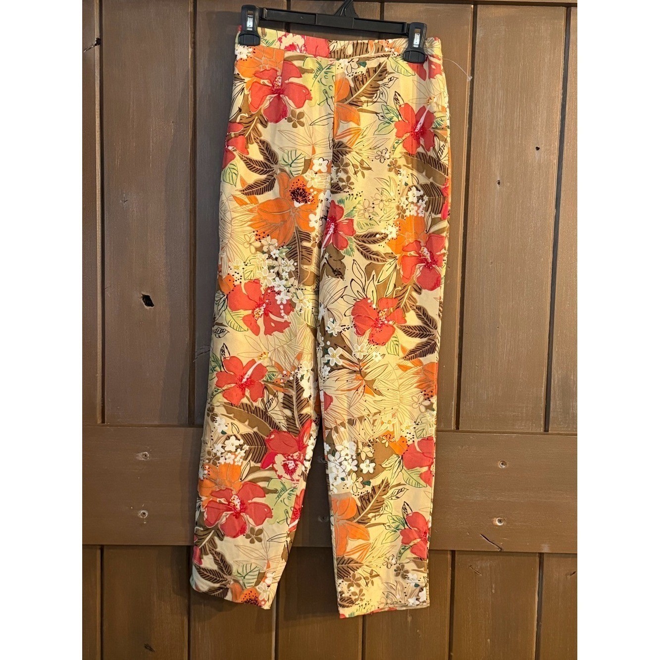 Adrianna Papell 100% Silk Beaded Floral beaded Pants Vintage size 0-2, 25″ waist