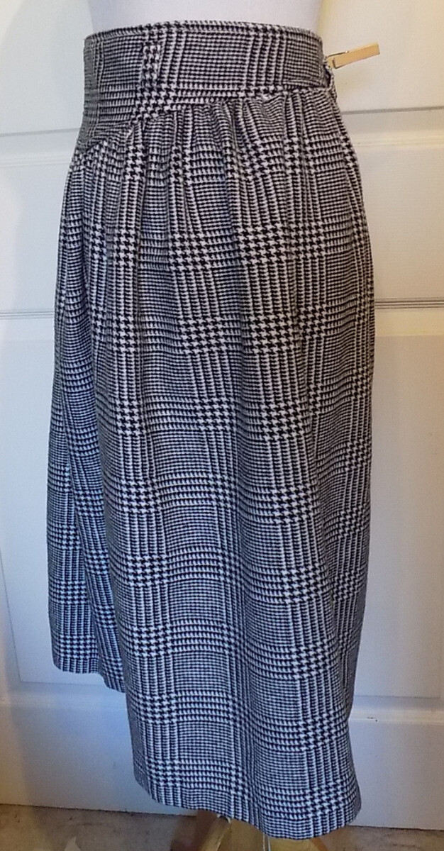 Vintage Black & White Plaid Wool Blend Skirt W28