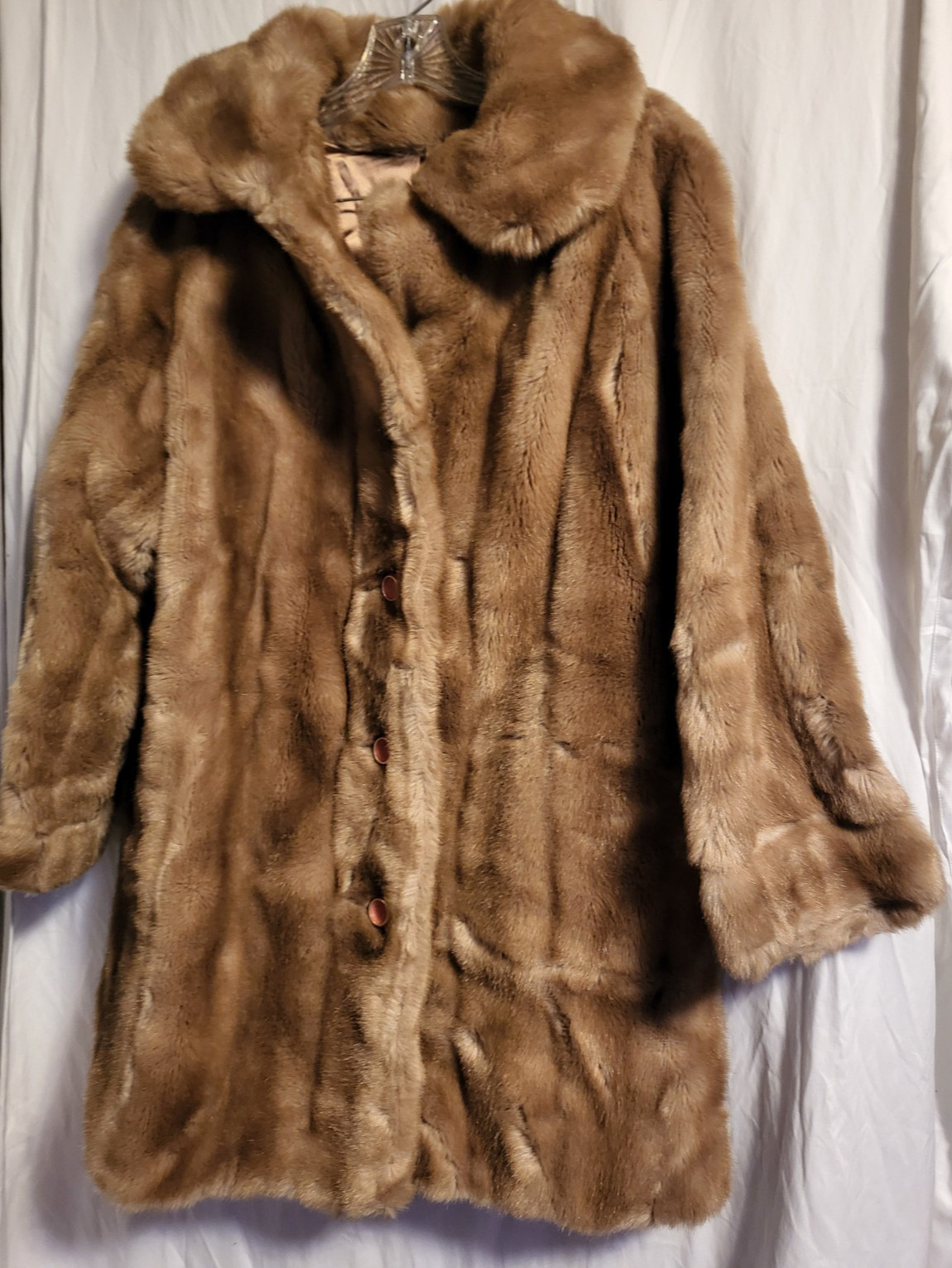 Vintage Dubrowsky & Joseph woman XL Tan/brown Faux Mink Fur Coat 1960s