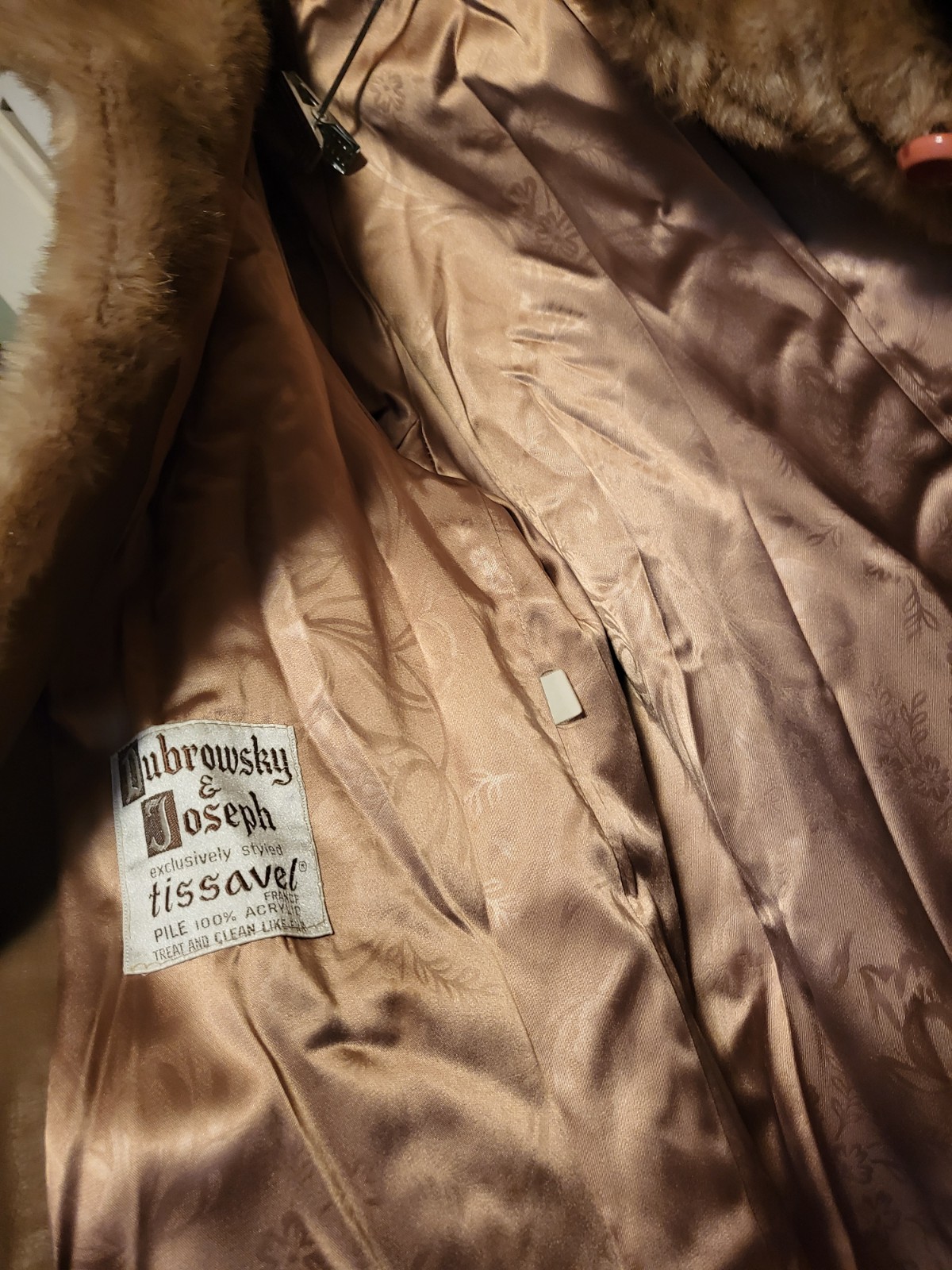 Vintage Dubrowsky & Joseph woman XL Tan/brown Faux Mink Fur Coat 1960s