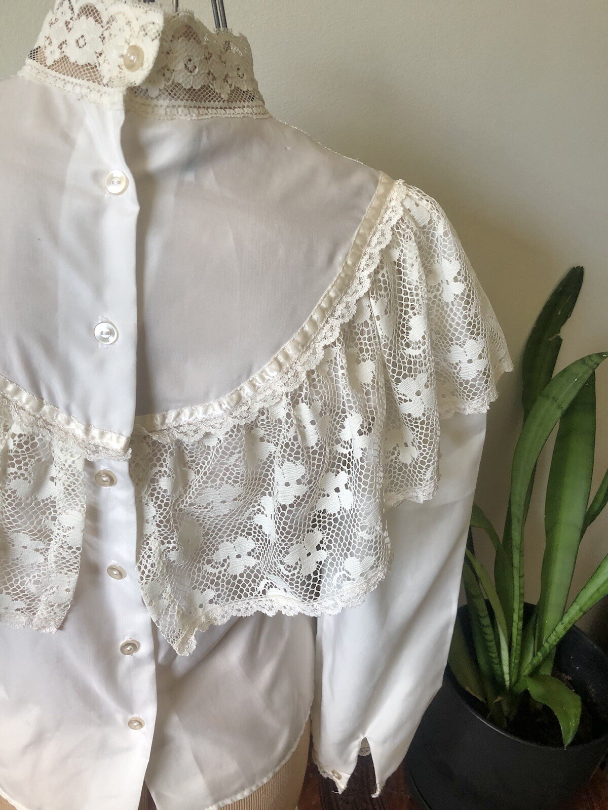 70’s Cream Victorian Inspired Top