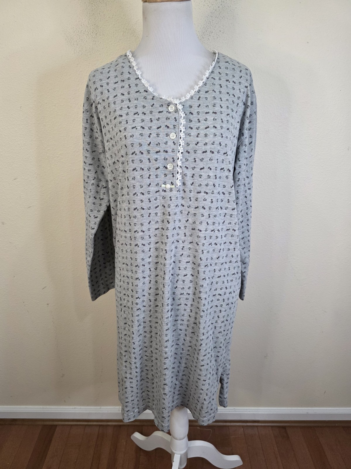 Ashley Taylor Floral Cottage Granny Core VTG Long Sleeve Nightgown Medium Trad