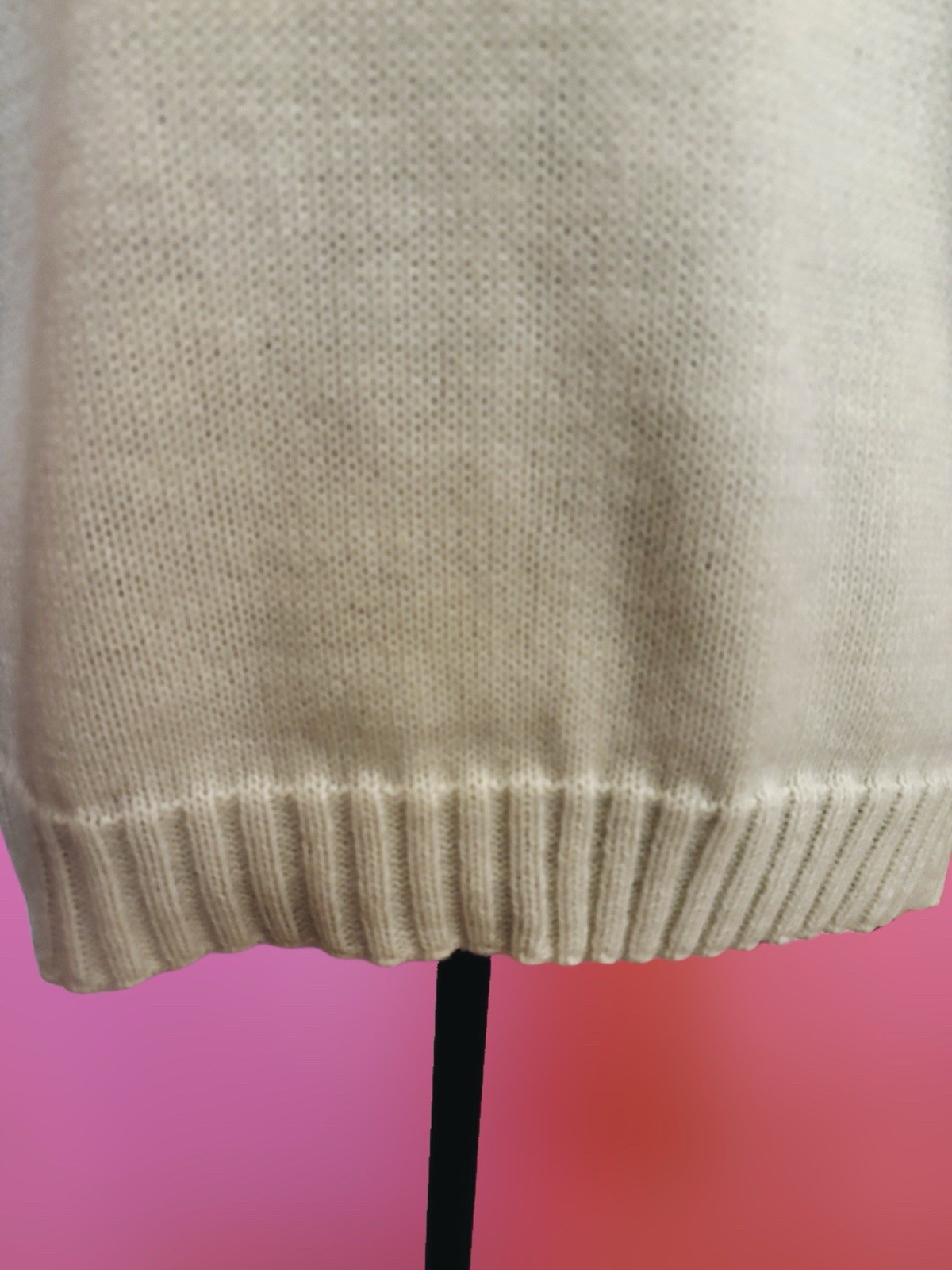 Vintage 1970s Nan Dorsey Cream Acrylic Knit Sweater Flower Embroidery – Medium