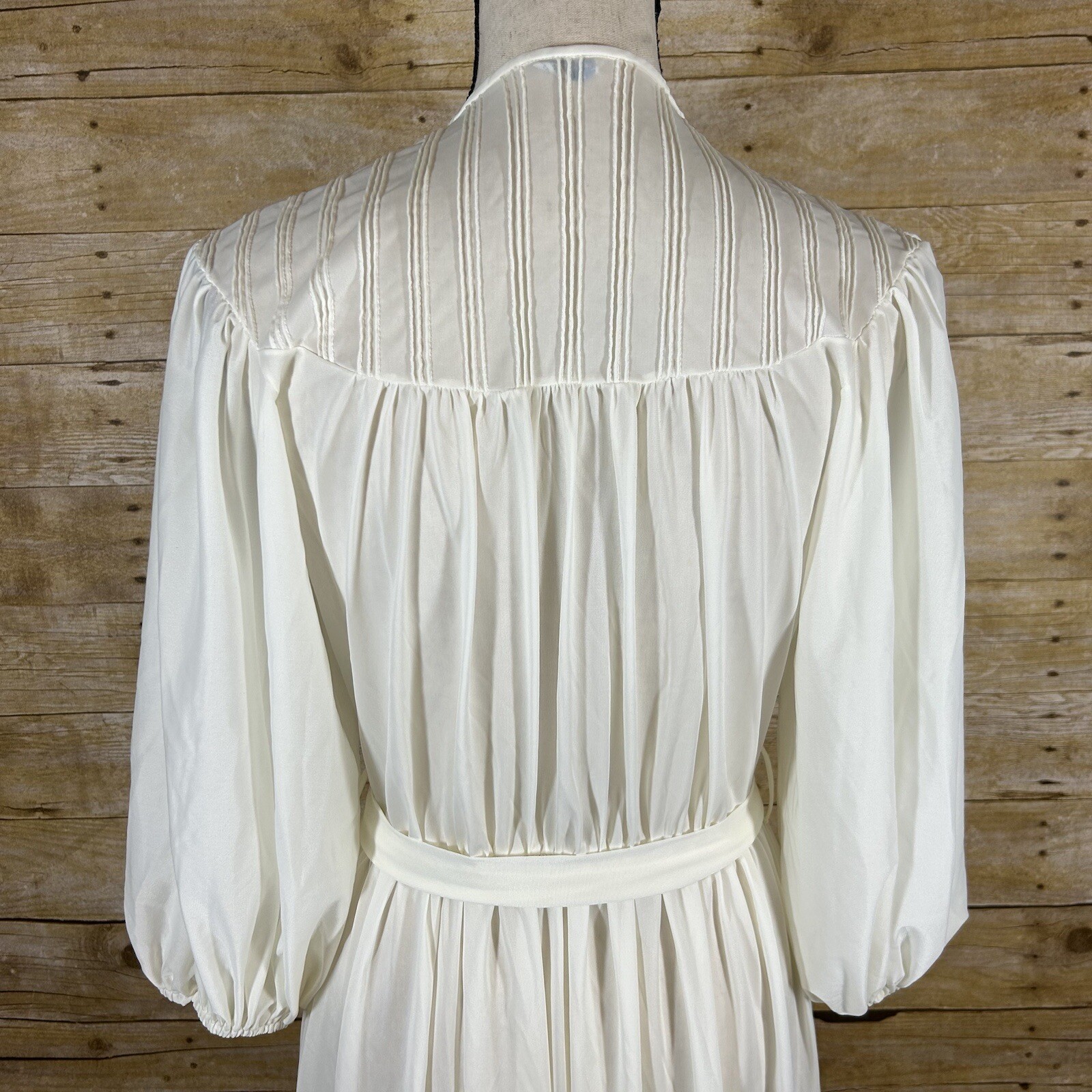 Vintage Lady Leonora Womens Bridal Dressing Gown Peignoir Robe Cream 12 Nylon