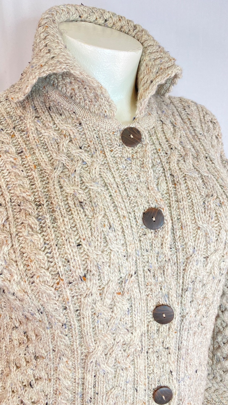 Vintage 1990s Irish wool cardigan sweater women’s L oatmeal Ireland BLARNEY knit