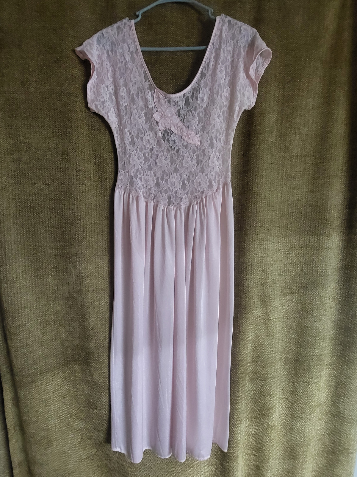 VTG GLORIA VANDERBILT WOMENS SOFT PINK NIGHTGOWN STRETCH LACE USA LG