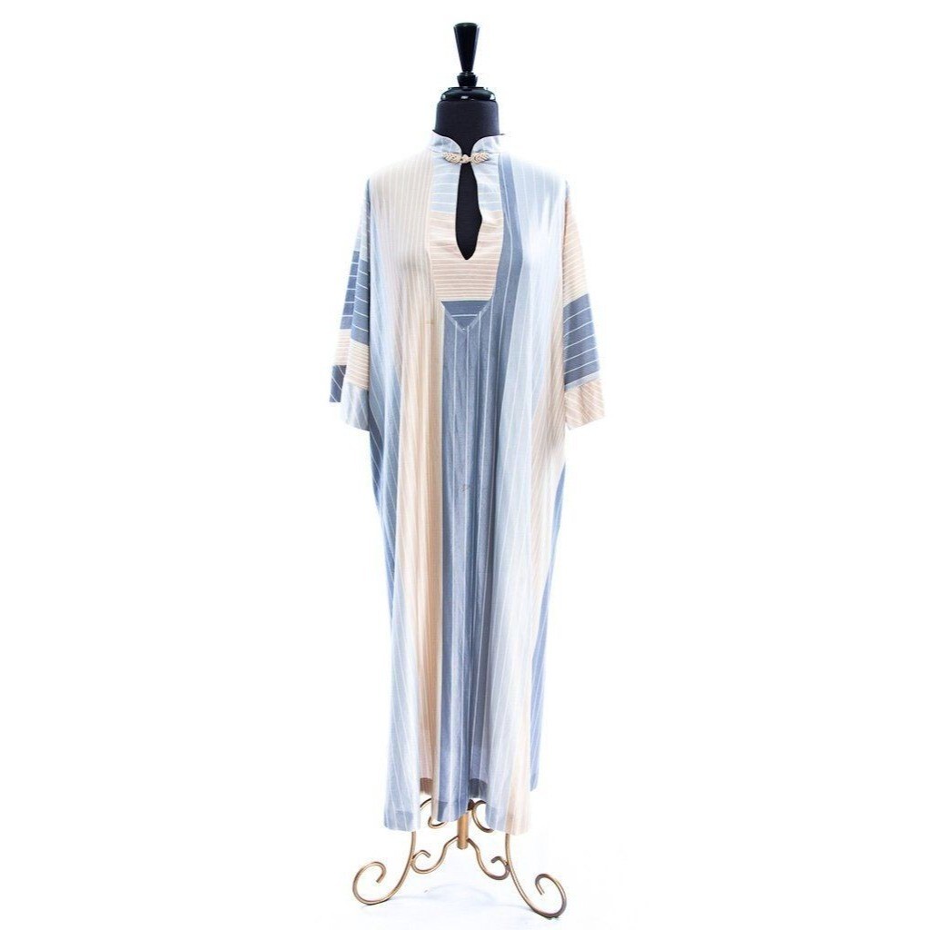 Dutchess Individually Yours Kaftan Maxi Dress Design Vintage 1970s Gown Flowing